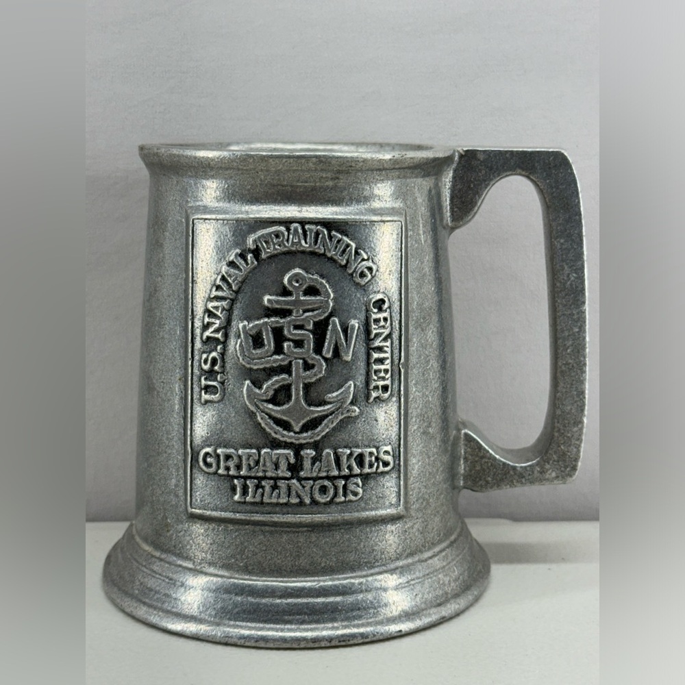 US Navy Naval Training Center Great Lakes Illinois Bootcamp Pewter Mug RWP